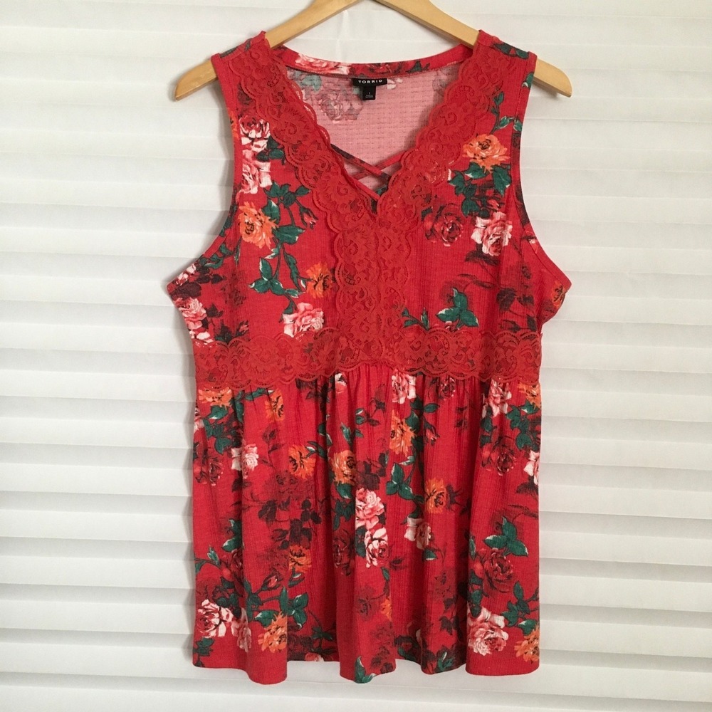 Torrid Womens Blouse Top‎ Size 1 Stretch Pull Over Sleeveless Lace Neck Pleated